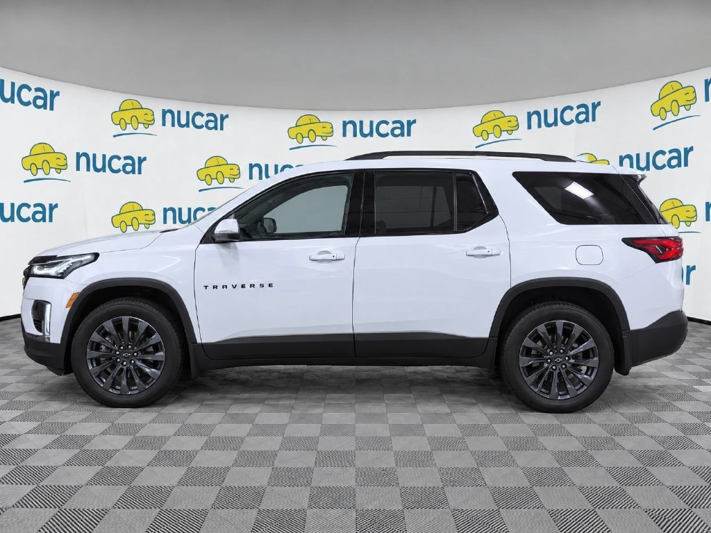 Used 2023 Chevrolet Traverse RS w/ LPO, Floor Liner Package AWD/4WD image 6