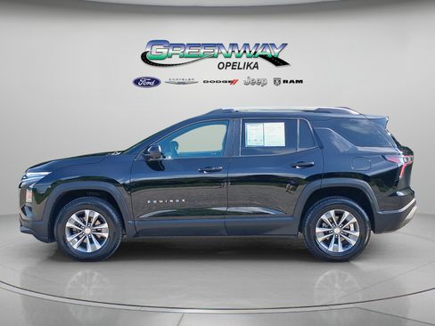 Used 2025 Chevrolet Equinox LT w/ Convenience Package II AWD/4WD image 4