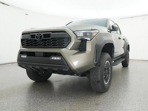 New 2025 Toyota Tacoma TRD Off-Road image 32
