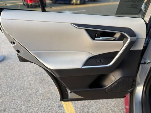 New 2025 Toyota RAV4 XLE image 15