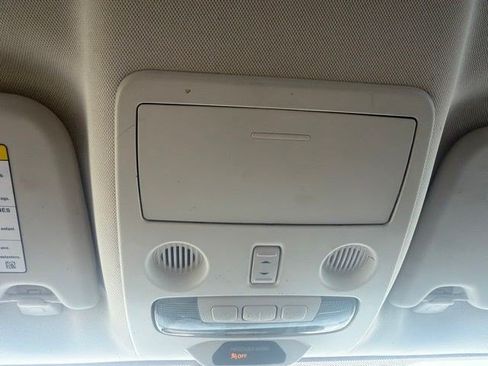 Used 2021 Ford EcoSport SE w/ SE Convenience Package FWD image 31