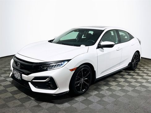 Used 2021 Honda Civic Sport Touring image 4