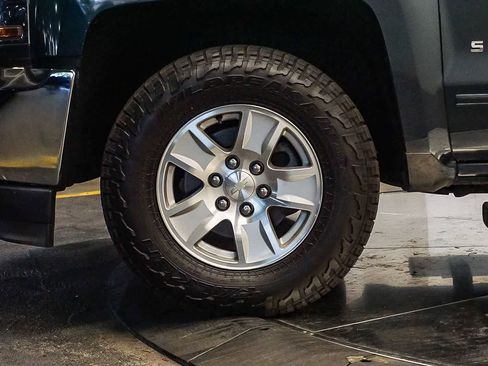 Used 2017 Chevrolet Silverado 1500 LT image 7