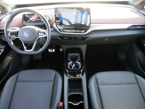 Certified 2022 Volkswagen ID.4 Pro S image 10