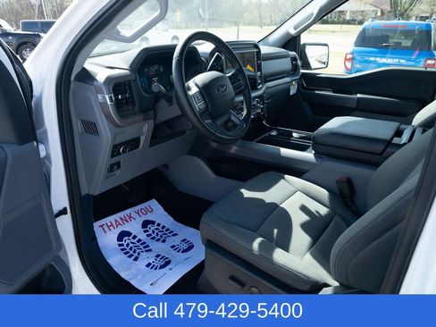 Used 2025 Ford F150 XLT w/ Equipment Group 301A Standard image 17