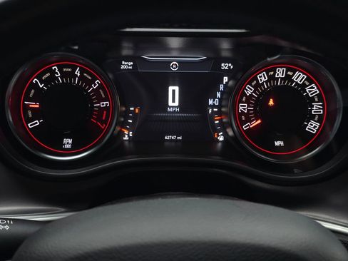 Used 2022 Dodge Challenger GT image 22