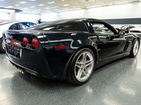 Used 2007 Chevrolet Corvette Z06 w/ Preferred Equipment Group RWD image 5