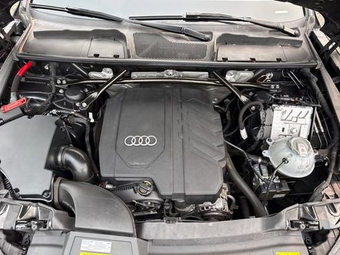 Used 2021 Audi Q5 2.0T Premium Plus w/ Premium Plus Package AWD/4WD image 27