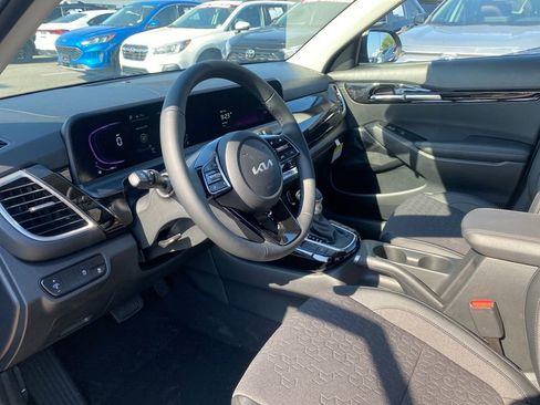 New 2026 Kia Seltos S image 10
