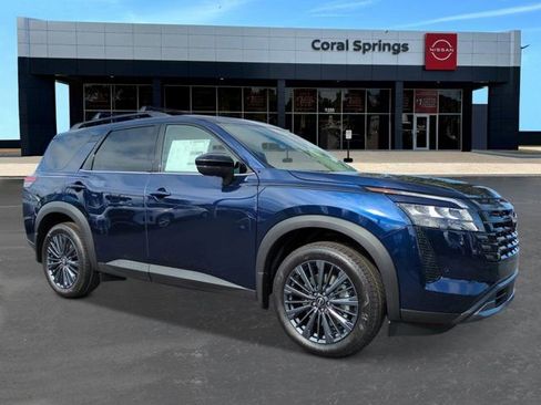 New 2026 Nissan Pathfinder SL FWD image 7