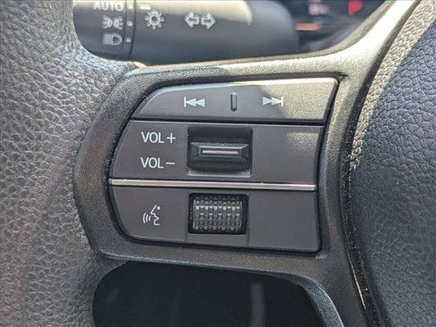 Used 2024 Honda Accord EX image 11