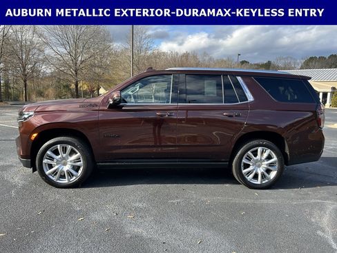 Used 2023 Chevrolet Tahoe High Country image 13