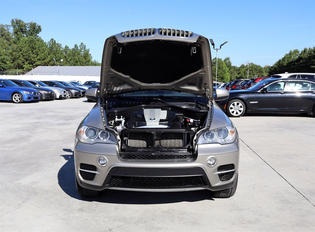 Used 2012 BMW X5 xDrive35d AWD/4WD image 40