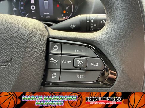 New 2026 RAM ProMaster 2500 w/ Quick Order Package 22G SLT image 17