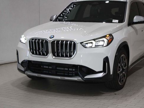 Certified 2023 BMW X1 xDrive28i w/ Convenience Package image 2