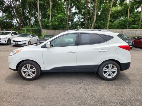 Used 2012 Hyundai Tucson GLS FWD image 5