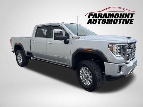 Used 2023 GMC Sierra 3500 Denali w/ Denali Ultimate Package image 3