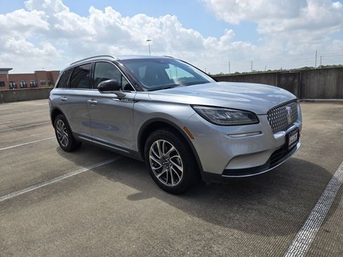 Used 2022 Lincoln Corsair FWD image 3