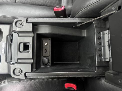 Used 2010 Ford Explorer Limited image 25