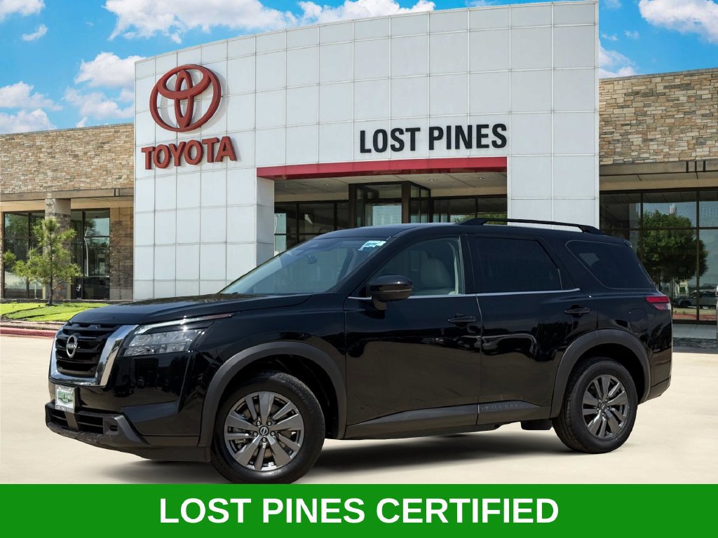 Used 2024 Nissan Pathfinder SV FWD image 1