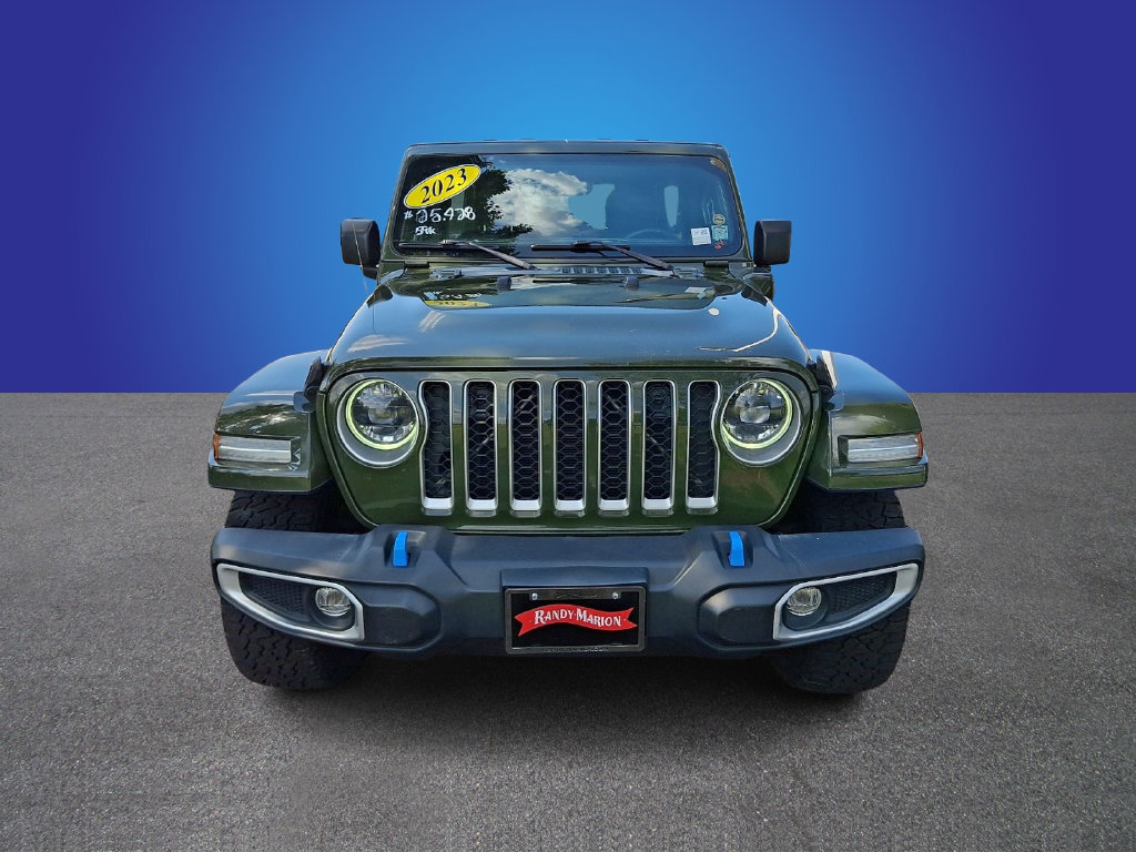 Used 2023 Jeep Wrangler Unlimited Sahara AWD/4WD image 2