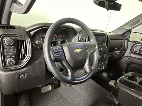 Used 2026 Chevrolet Silverado 1500 Custom AWD/4WD image 13