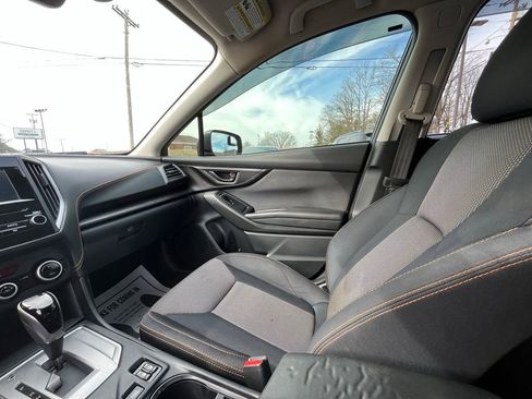 Used 2020 Subaru Crosstrek 2.0i Premium image 14