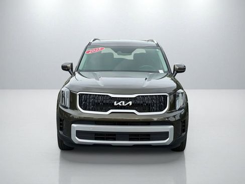 Certified 2025 Kia Telluride EX w/ EX Captain's Chair Package FWD image 2