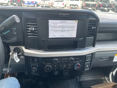 New 2026 Ford F250 XL w/ FX4 Off-Road Package image 24