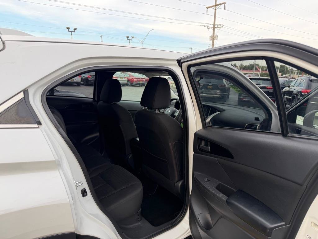 Used 2020 Mitsubishi Eclipse Cross ES FWD image 8