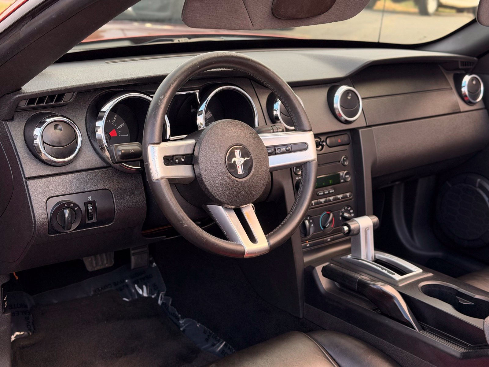 Used 2006 Ford Mustang Convertible RWD image 20