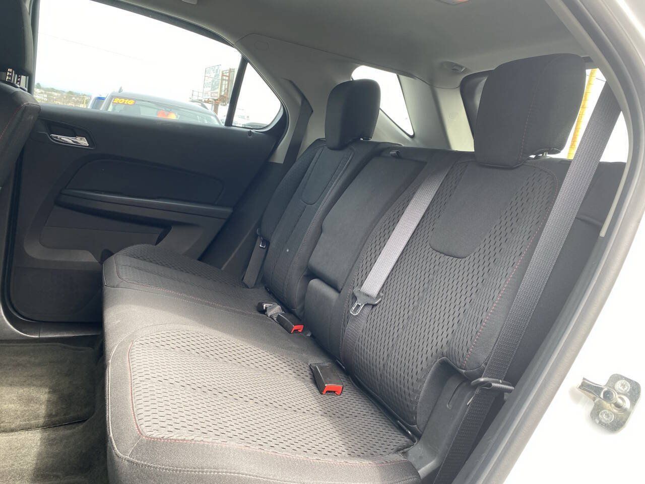 Used 2014 Chevrolet Equinox LS AWD/4WD image 13