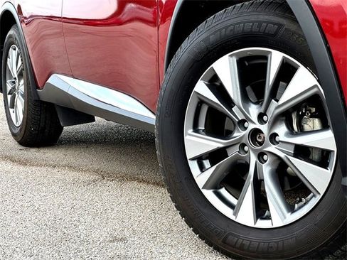 Used 2017 Nissan Murano SL image 2