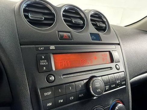 Used 2011 Nissan Altima 2.5 S FWD image 20