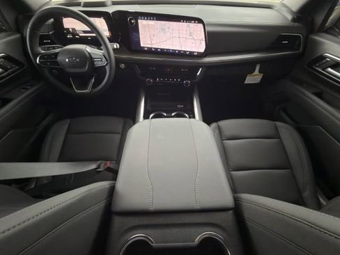 New 2026 Chevrolet Tahoe Z71 w/ Z71 Off-Road Package AWD/4WD image 10