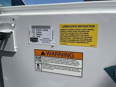 Used 2012 Ford F550 2WD Regular Cab Super Duty w/ Payload Upgrade Pkg image 17