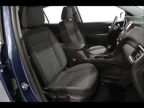 Used 2024 Chevrolet Equinox LT AWD/4WD image 18