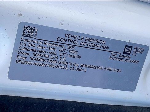 Used 2025 GMC Sierra 1500 Denali w/ Technology Package image 32