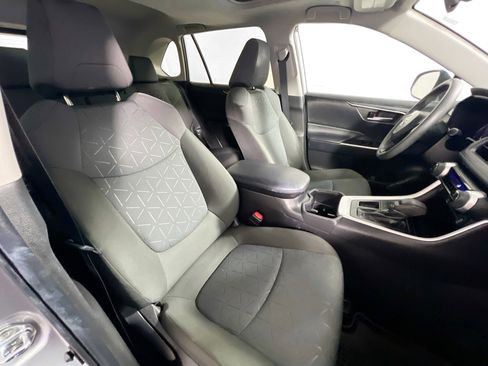 Used 2023 Toyota RAV4 XLE w/ Convenience Package image 31