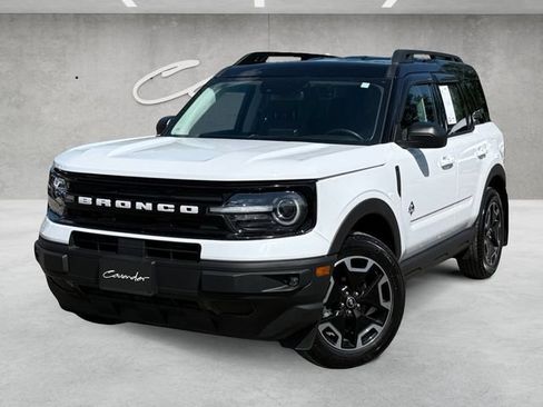 Certified 2024 Ford Bronco Sport Outer Banks w/ Tech Package AWD/4WD image 1