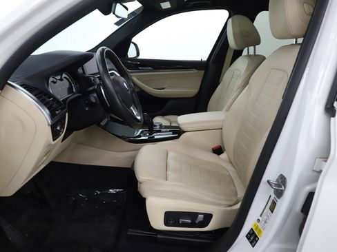 Used 2019 BMW X3 xDrive30i w/ Premium Package image 16