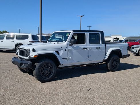 New 2025 Jeep Gladiator Sport AWD/4WD image 2