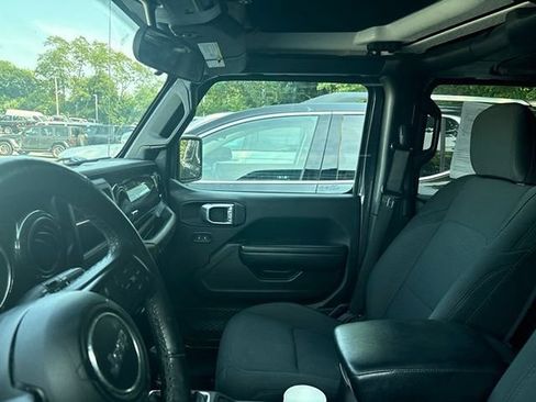 Used 2021 Jeep Wrangler Unlimited Sport AWD/4WD image 14