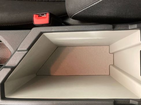 Used 2025 Volkswagen Jetta S image 10