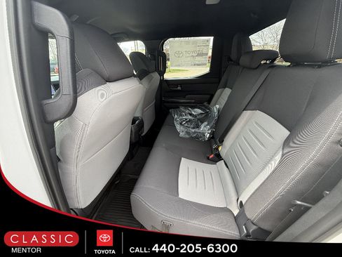 Used 2026 Toyota Tacoma TRD Off-Road AWD/4WD image 8