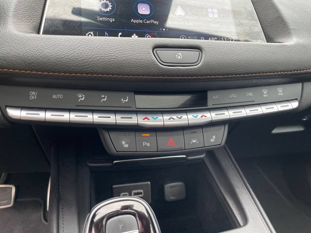 Used 2023 Cadillac XT4 Sport w/ Cold Weather Package AWD/4WD image 35