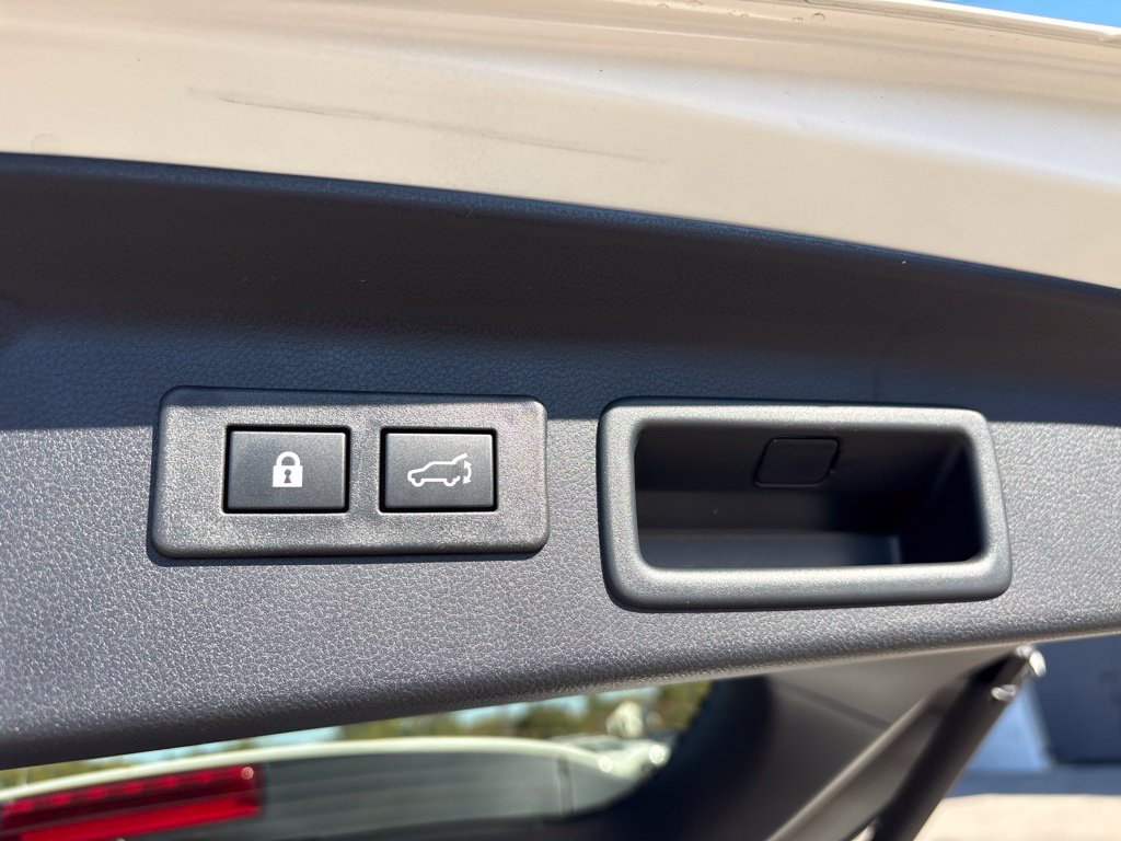 New 2026 Subaru Forester Premium AWD/4WD image 23