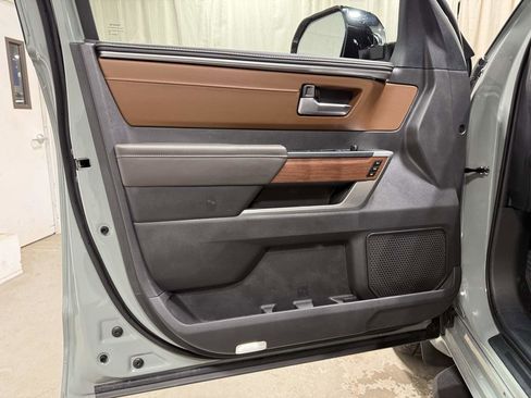 Used 2025 Toyota Sequoia 4WD image 8