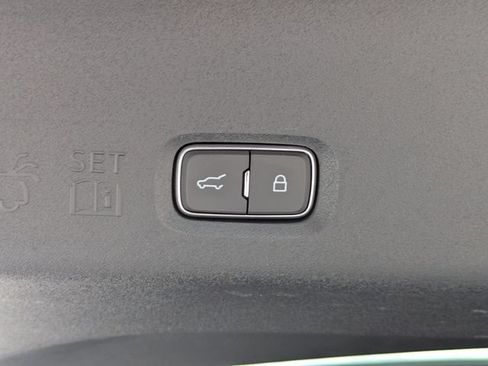 Used 2025 Ford Expedition Tremor AWD/4WD image 15