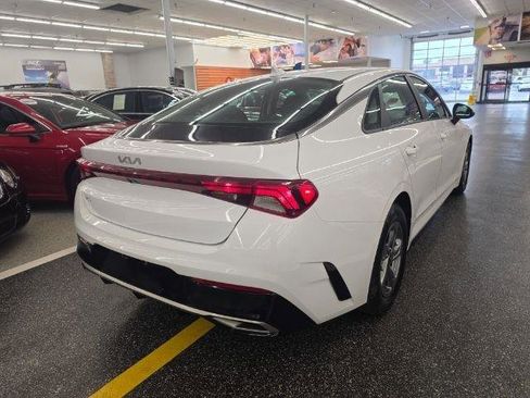 Used 2023 Kia K5 LXS FWD image 4